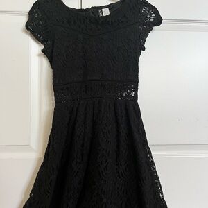 h&m black lace dress